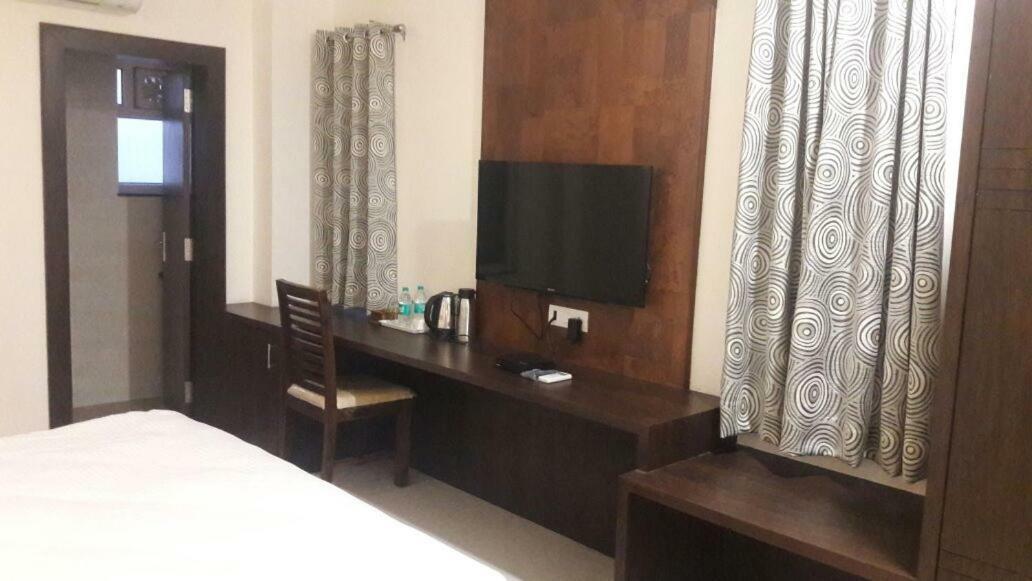 Adya Inn Τζοντχπούρ Εξωτερικό φωτογραφία
